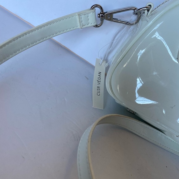 New Urban Outfitters vegan leather crossbody purse - Picture 7 of 10